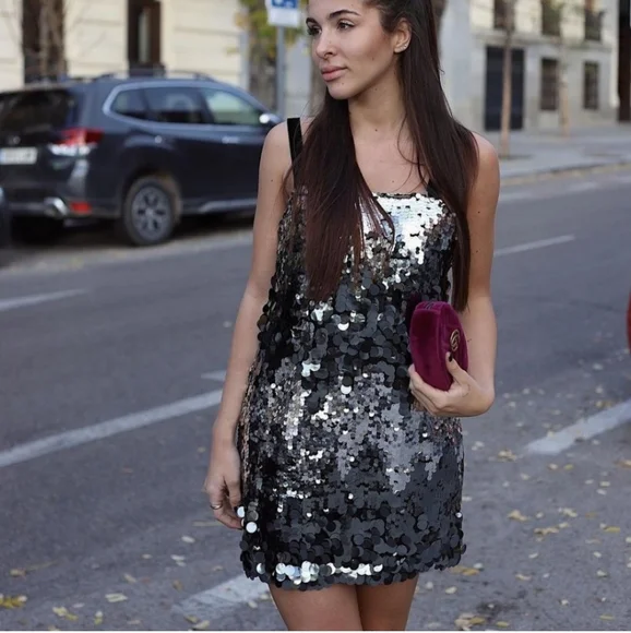 Zara BLOGGER'S FAVE! Silver Sequin Mini Dress - Picture 11 of 13